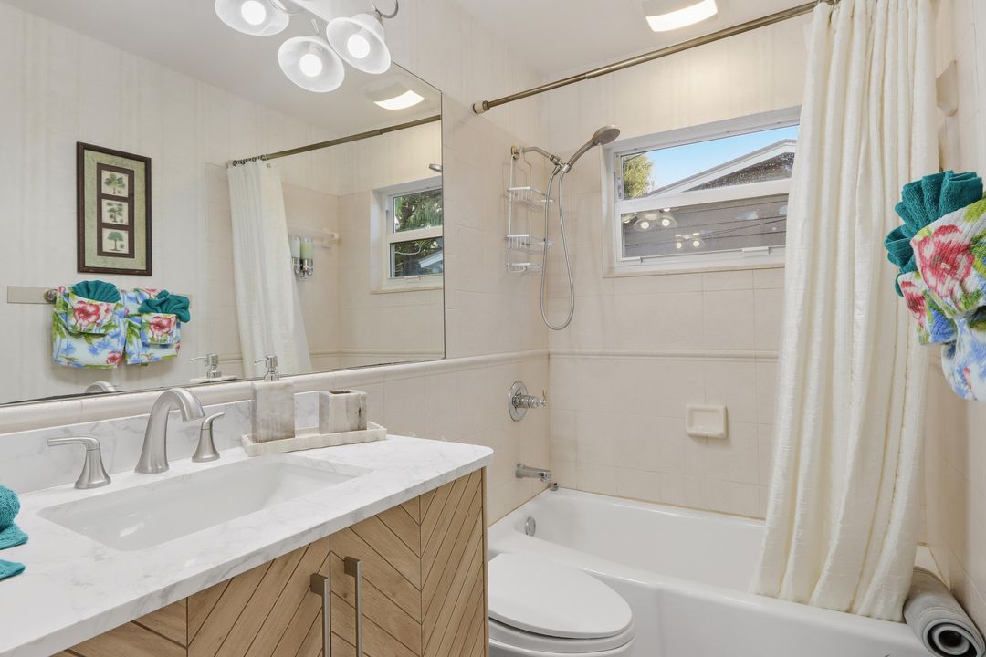 В аренду: $7,000 (3 спален, 2 ванн, 1222 Квадратных фут)