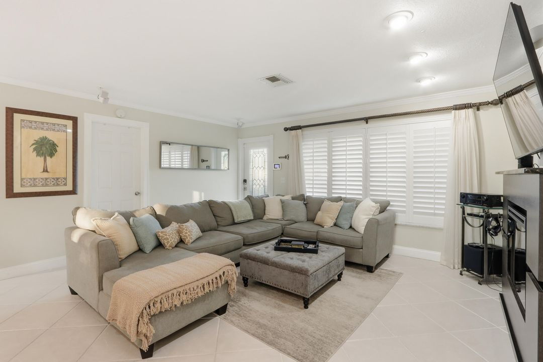 В аренду: $7,000 (3 спален, 2 ванн, 1222 Квадратных фут)