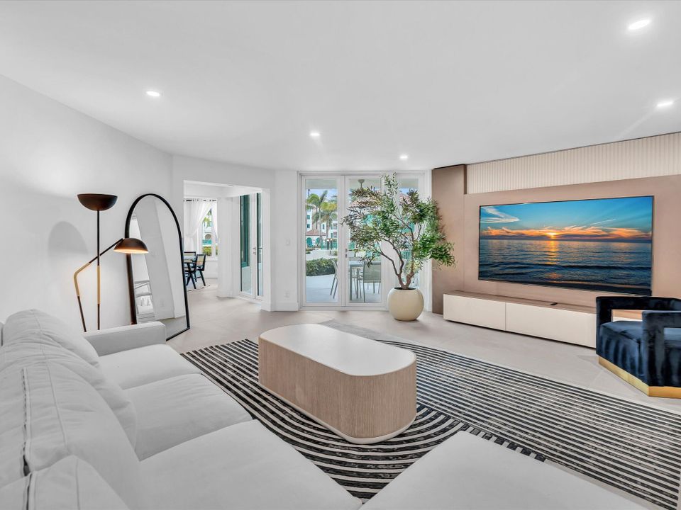 For Sale: $1,250,000 (2 beds, 2 baths, 1706 Square Feet)