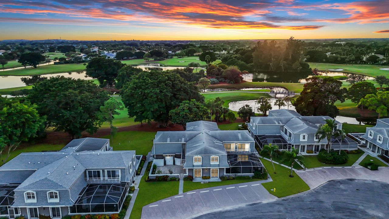 For Sale: $400,000 (3 beds, 2 baths, 1848 Square Feet)