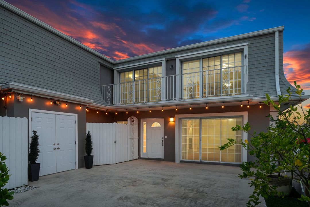 For Sale: $400,000 (3 beds, 2 baths, 1848 Square Feet)