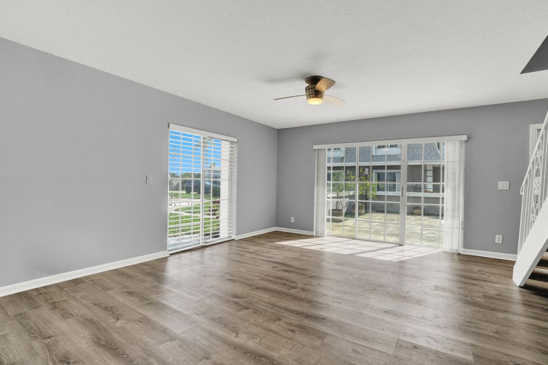 For Sale: $400,000 (3 beds, 2 baths, 1848 Square Feet)