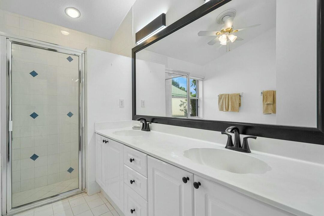 На продажу: $550,000 (3 спален, 2 ванн, 1648 Квадратных фут)