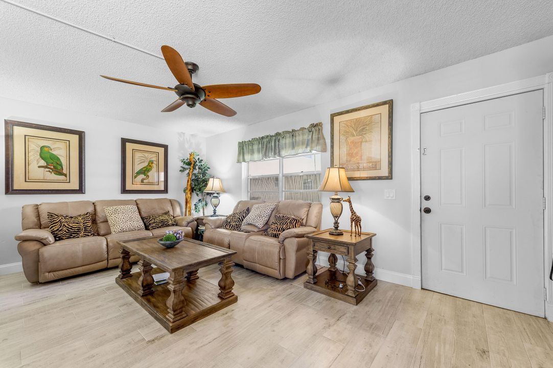 В аренду: $1,600 (1 спален, 1 ванн, 760 Квадратных фут)