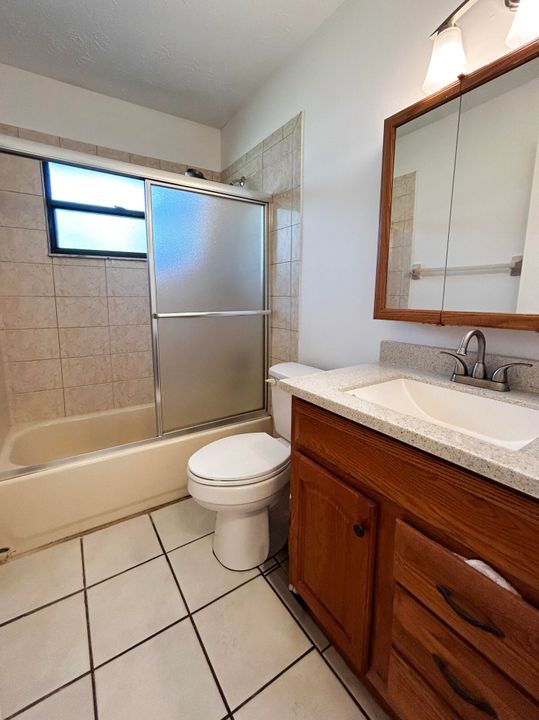 待售: $269,000 (2 贝兹, 2 浴室, 1120 平方英尺)