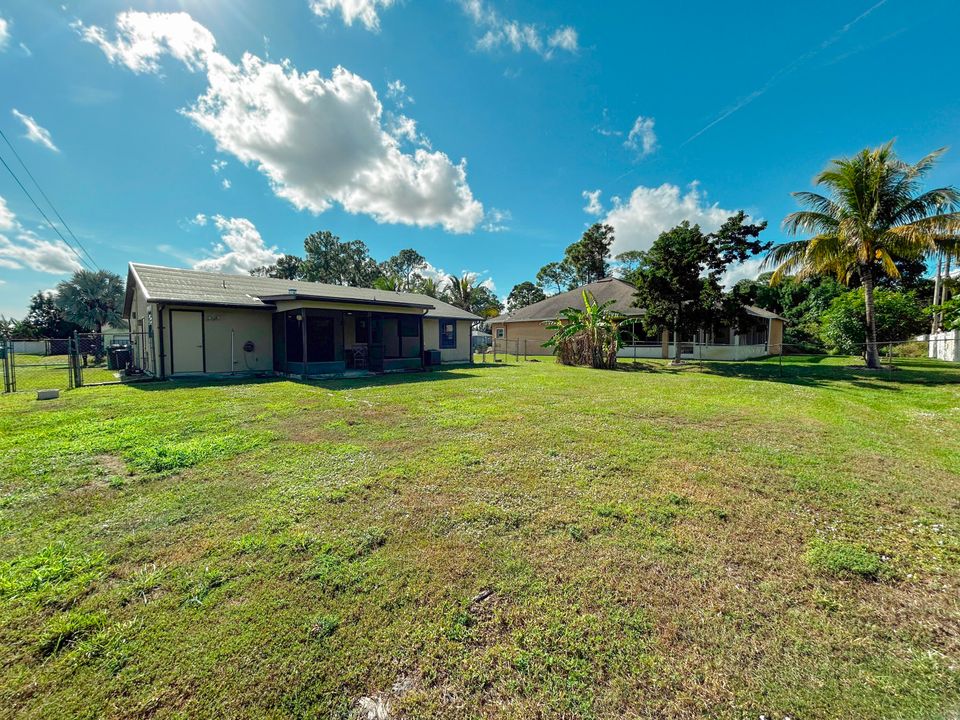 待售: $269,000 (2 贝兹, 2 浴室, 1120 平方英尺)