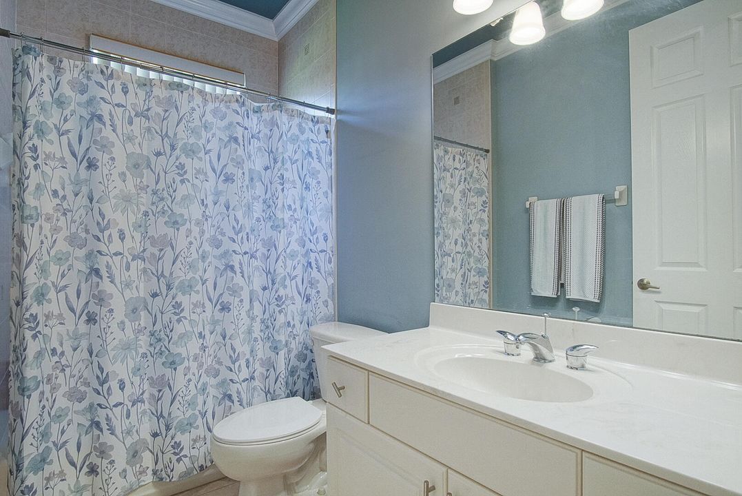 待售: $368,000 (2 贝兹, 2 浴室, 1751 平方英尺)