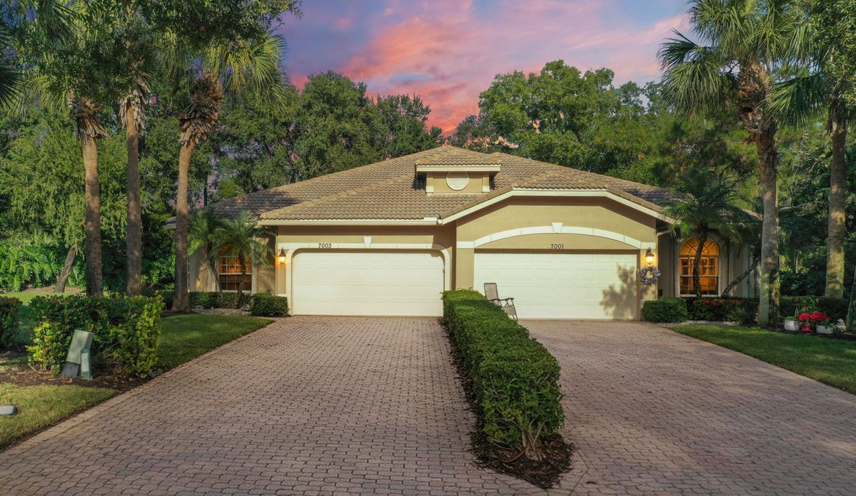 待售: $368,000 (2 贝兹, 2 浴室, 1751 平方英尺)