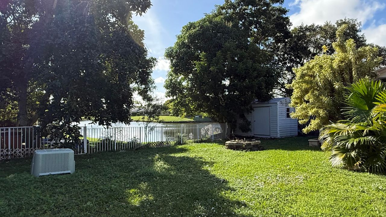 На продажу: $429,000 (3 спален, 2 ванн, 1453 Квадратных фут)