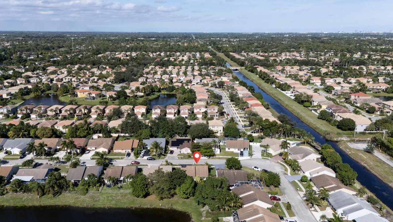 На продажу: $429,000 (3 спален, 2 ванн, 1453 Квадратных фут)