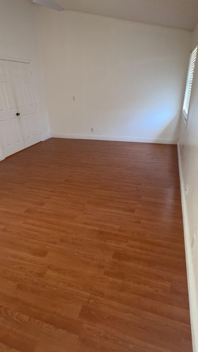 For Rent: $3,750 (4 beds, 2 baths, 2186 Square Feet)