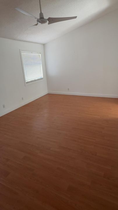 For Rent: $3,750 (4 beds, 2 baths, 2186 Square Feet)