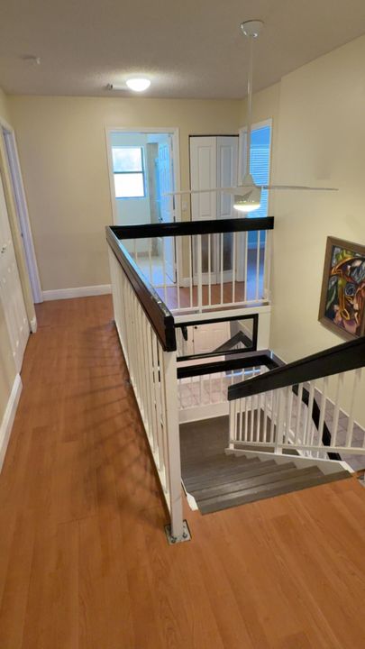 For Rent: $3,750 (4 beds, 2 baths, 2186 Square Feet)