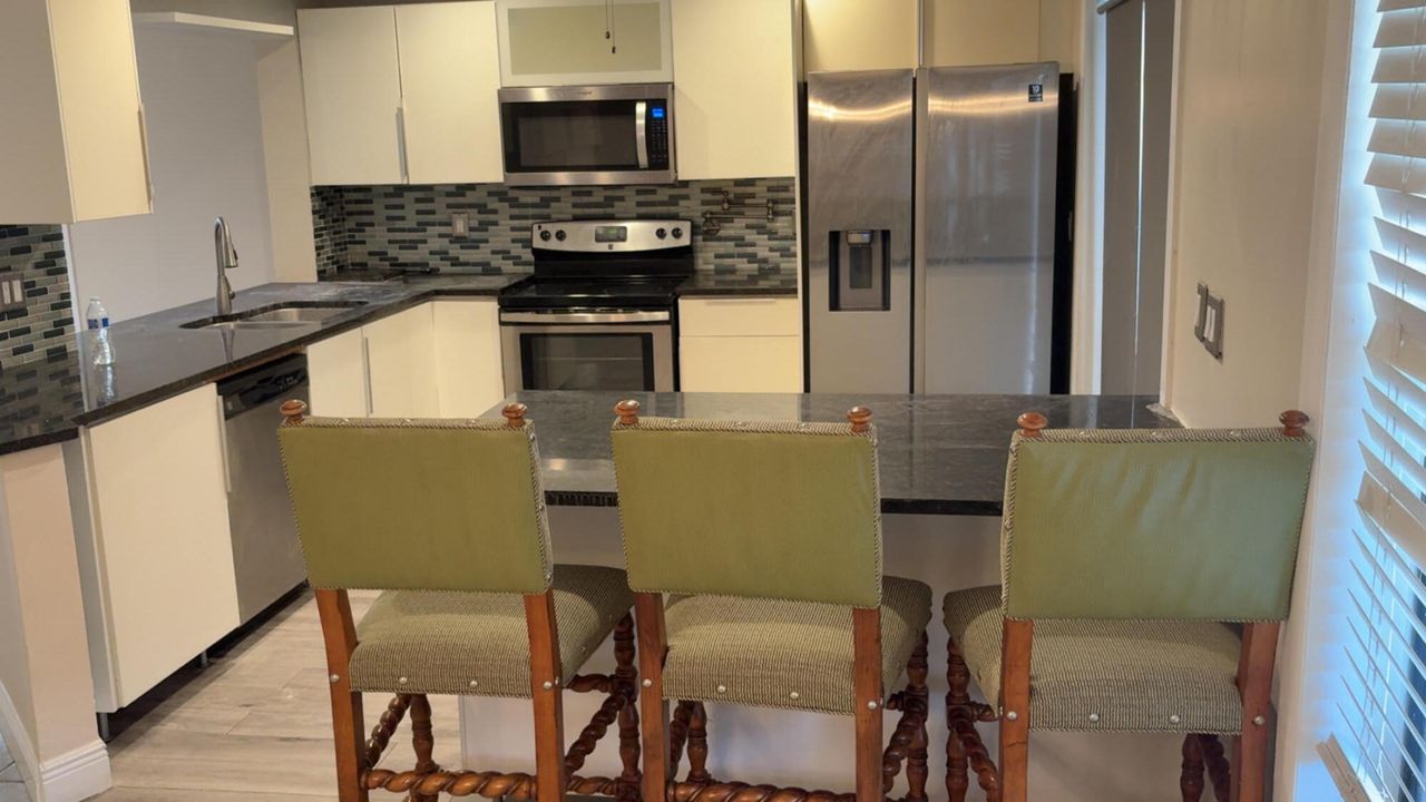 For Rent: $3,750 (4 beds, 2 baths, 2186 Square Feet)