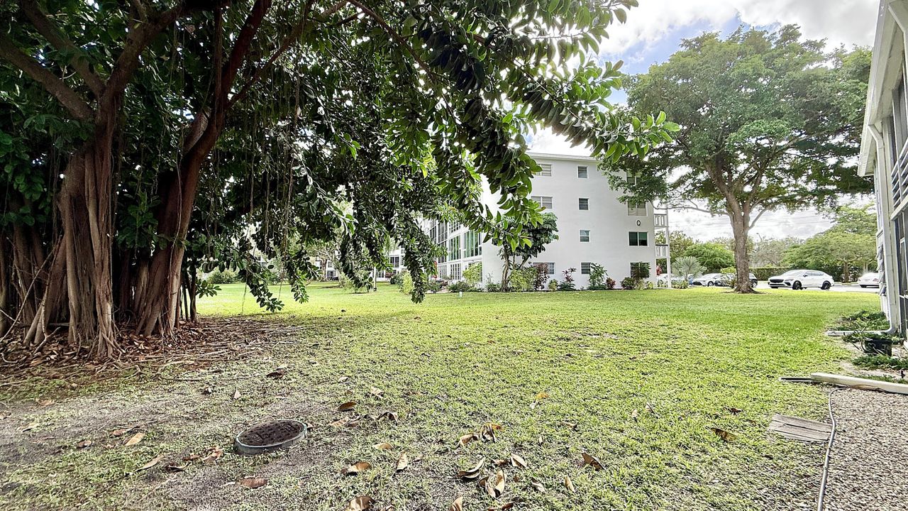 待售: $90,000 (1 贝兹, 1 浴室, 700 平方英尺)