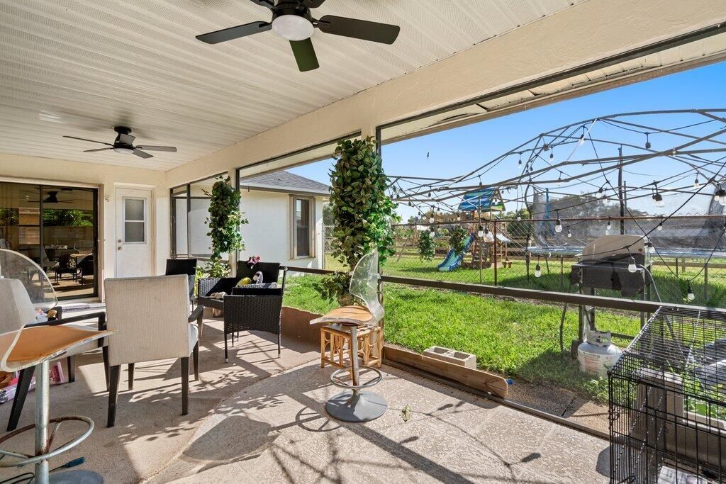 На продажу: $495,000 (3 спален, 3 ванн, 1828 Квадратных фут)