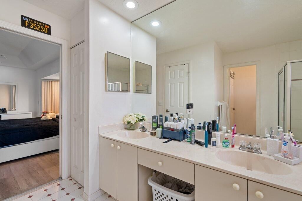 На продажу: $495,000 (3 спален, 3 ванн, 1828 Квадратных фут)