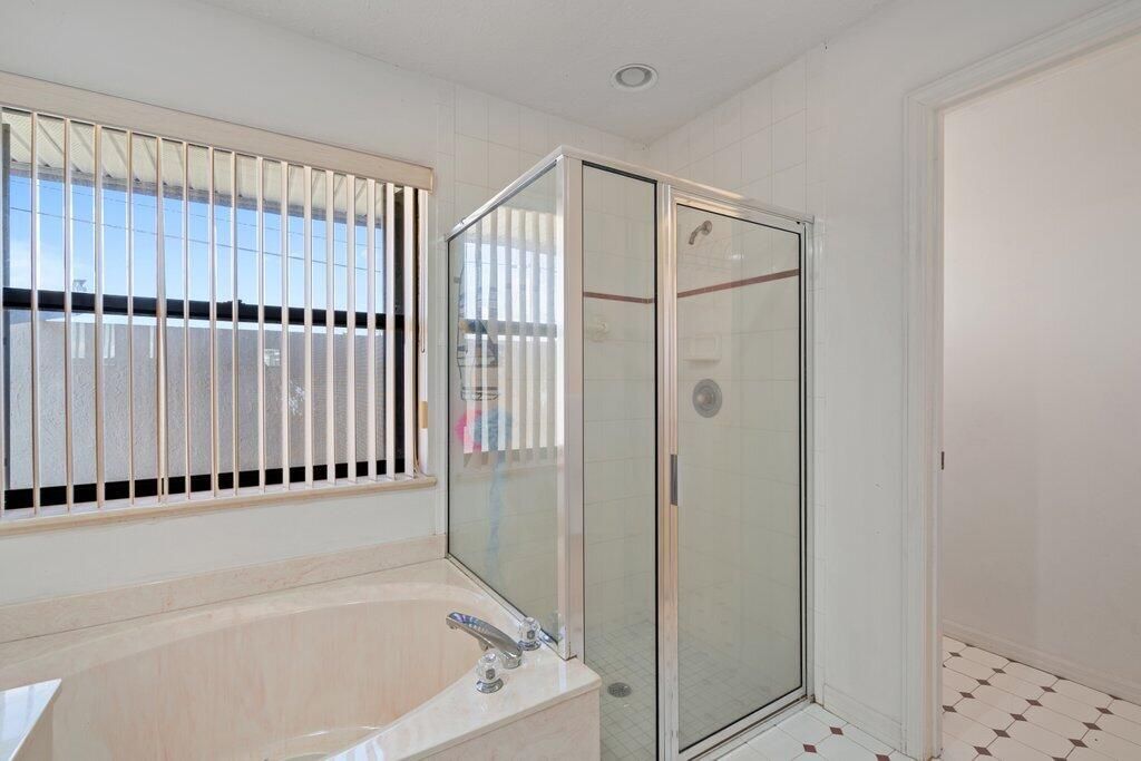 На продажу: $495,000 (3 спален, 3 ванн, 1828 Квадратных фут)