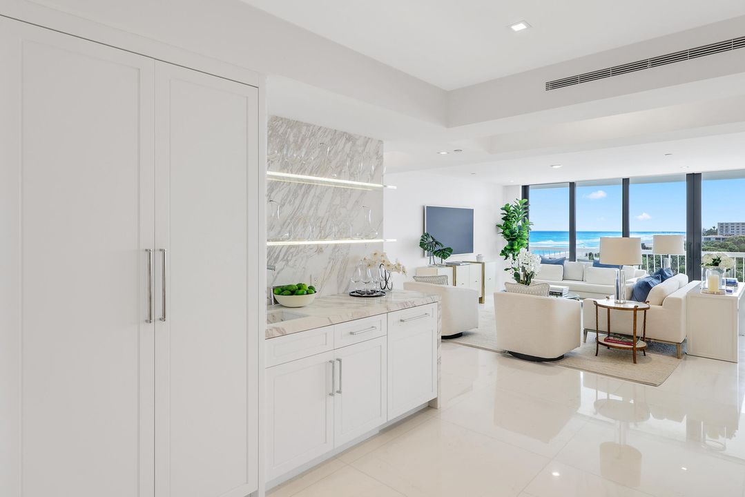 For Sale: $4,750,000 (2 beds, 2 baths, 2487 Square Feet)