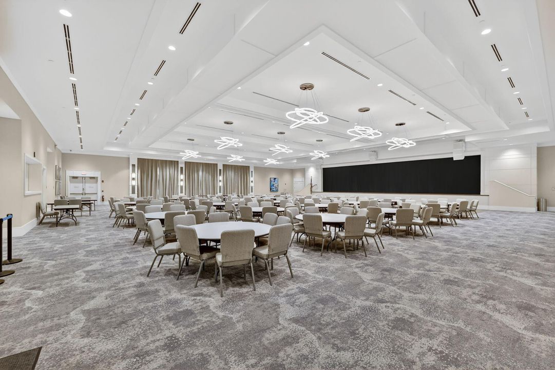 待售: $404,900 (2 贝兹, 2 浴室, 1355 平方英尺)