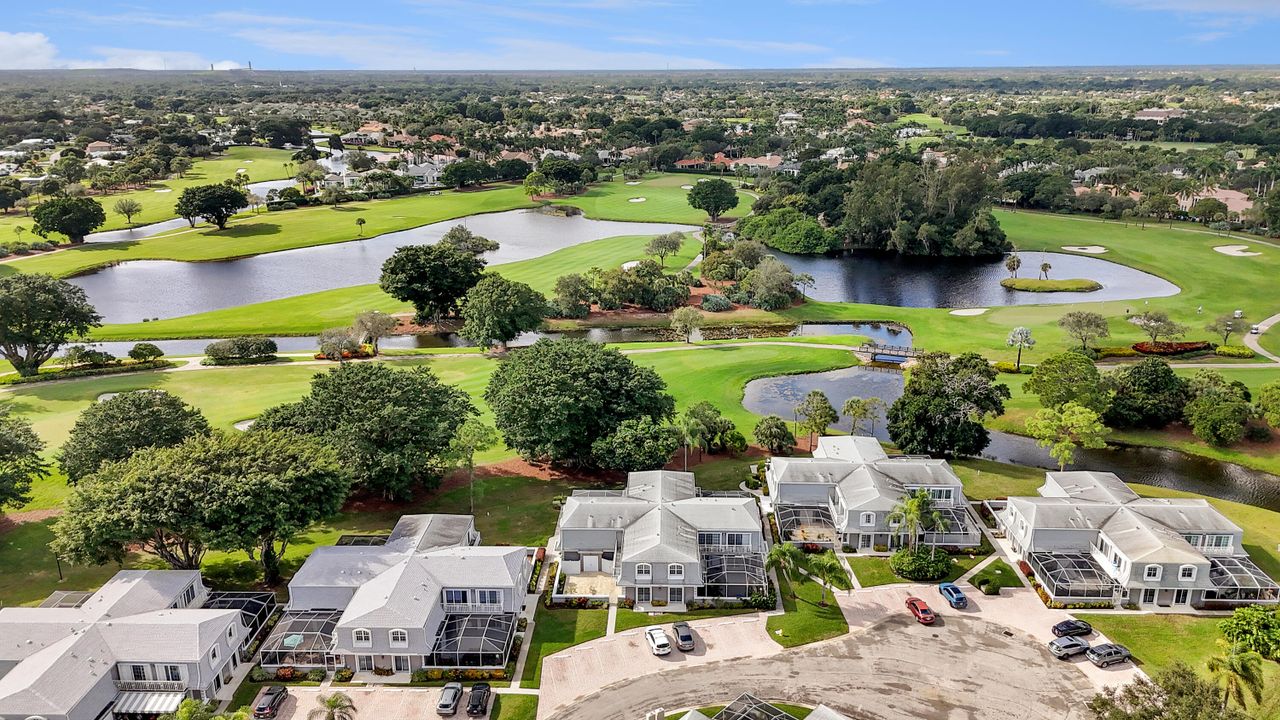 For Sale: $400,000 (3 beds, 2 baths, 1848 Square Feet)