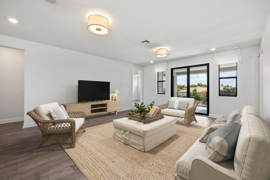 待售: $2,390,000 (6 贝兹, 4 浴室, 4553 平方英尺)