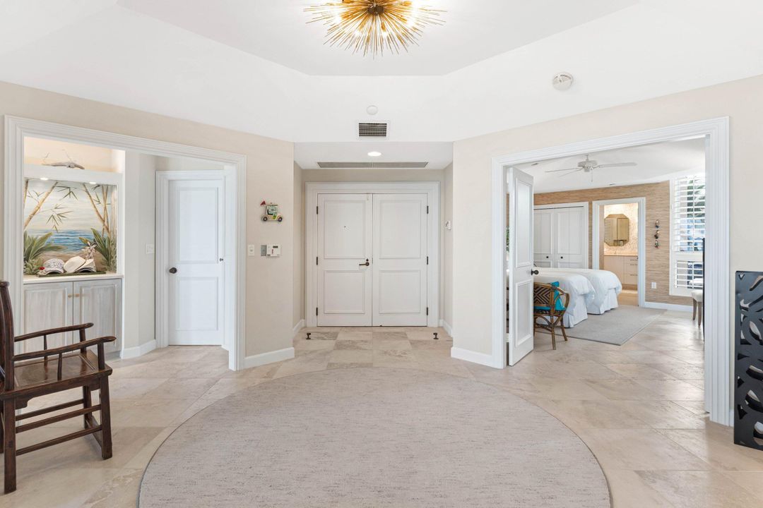 For Sale: $2,900,000 (3 beds, 3 baths, 2631 Square Feet)