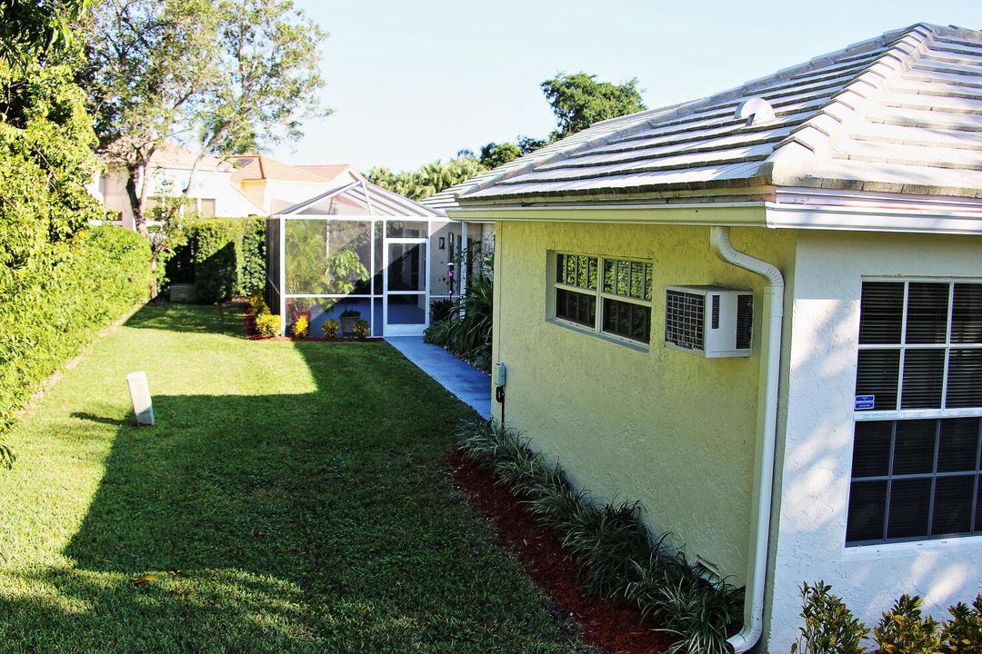 En Venta: $579,900 (3 camas, 3 baños, 2411 Pies cuadrados)