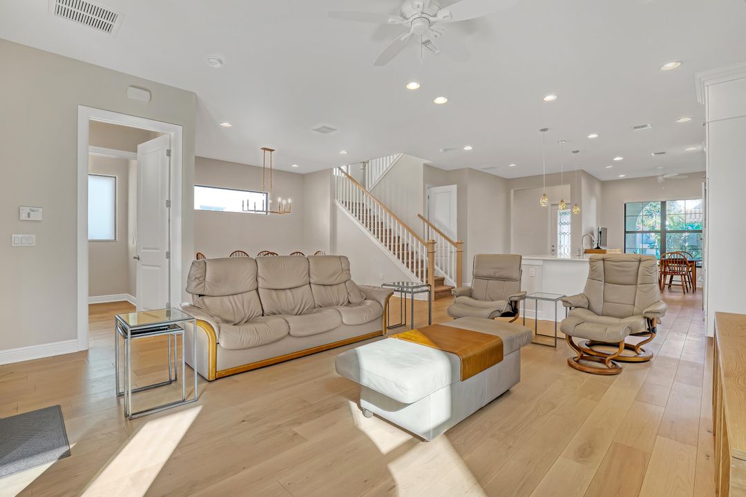 For Sale: $1,489,000 (3 beds, 3 baths, 2966 Square Feet)