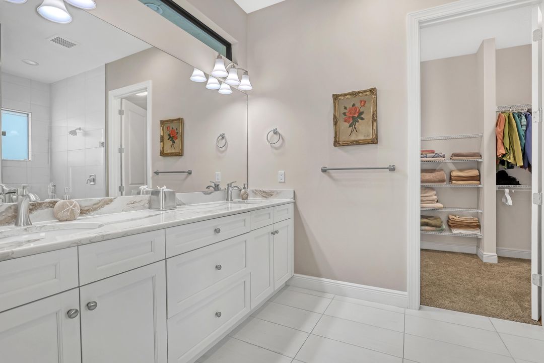 For Sale: $1,489,000 (3 beds, 3 baths, 2966 Square Feet)