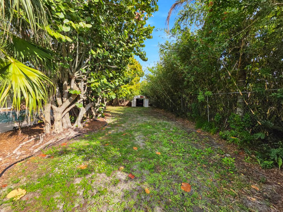 На продажу: $299,000 (3 спален, 2 ванн, 1337 Квадратных фут)