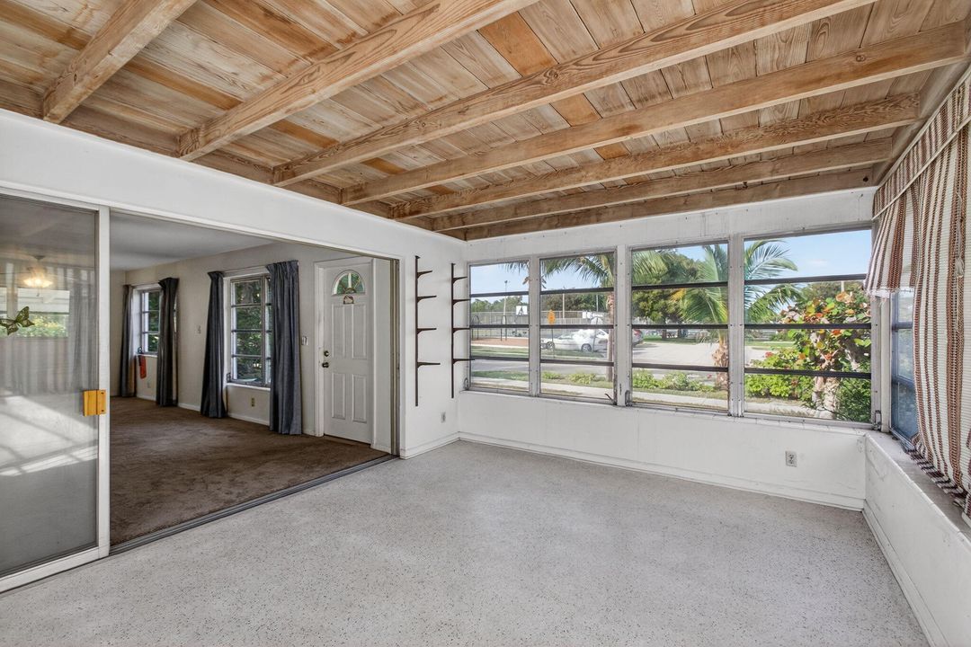 На продажу: $350,000 (3 спален, 2 ванн, 1371 Квадратных фут)