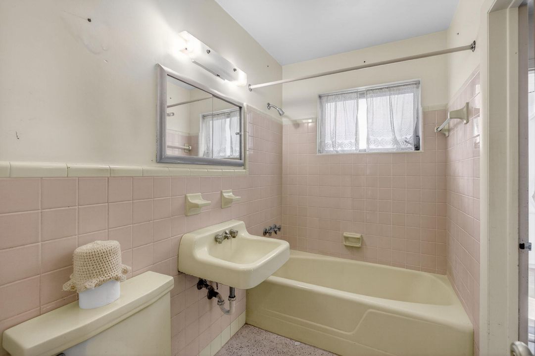 На продажу: $350,000 (3 спален, 2 ванн, 1371 Квадратных фут)