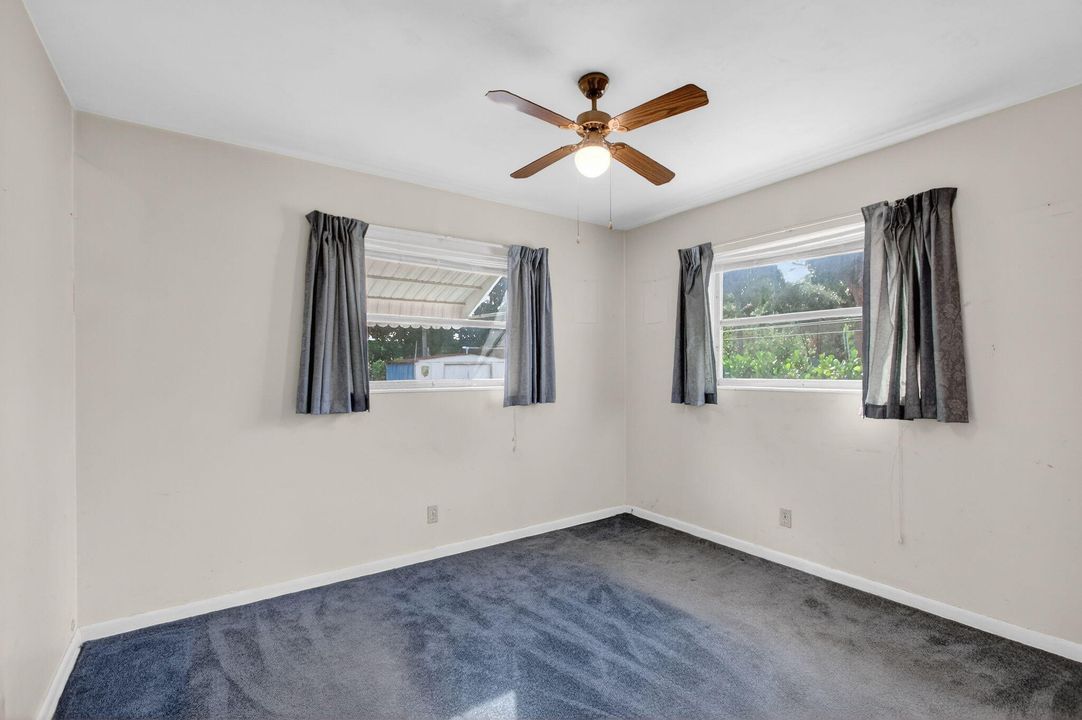 На продажу: $350,000 (3 спален, 2 ванн, 1371 Квадратных фут)