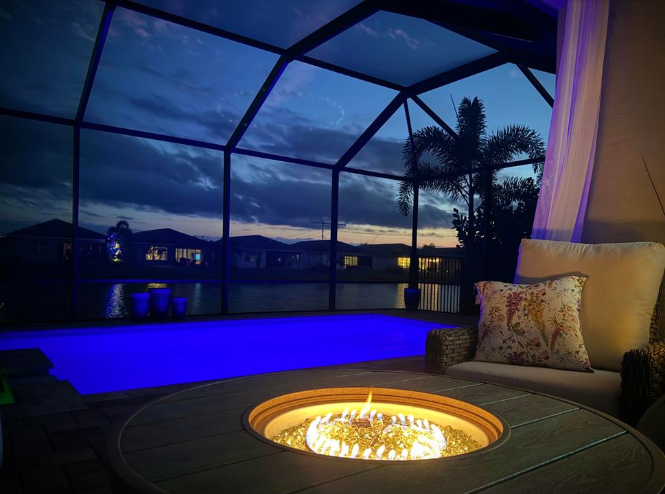 For Sale: $949,100 (4 beds, 3 baths, 2358 Square Feet)