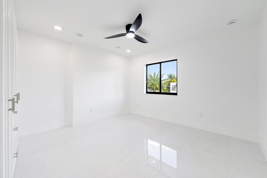 待售: $1,880,000 (3 贝兹, 3 浴室, 2150 平方英尺)