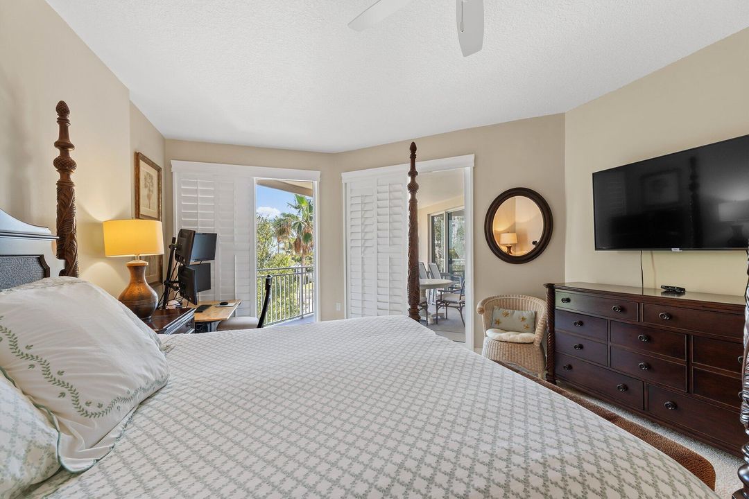 На продажу: $1,575,000 (3 спален, 2 ванн, 2200 Квадратных фут)