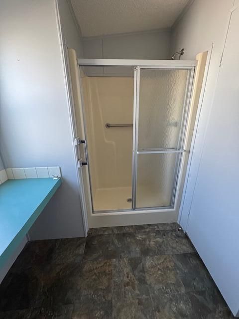 For Rent: $1,000 (2 beds, 2 baths, 835 Square Feet)