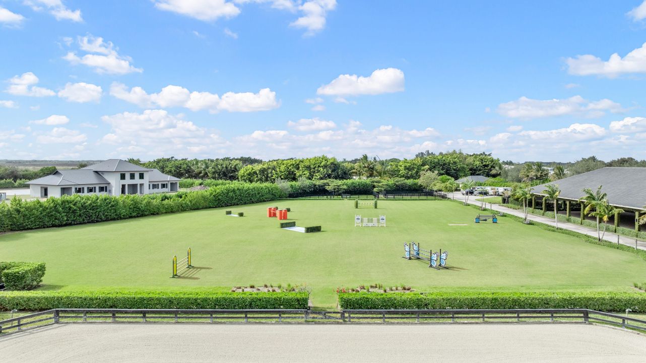 На продажу: $10,975,000 (11 спален, 8 ванн, 5981 Квадратных фут)