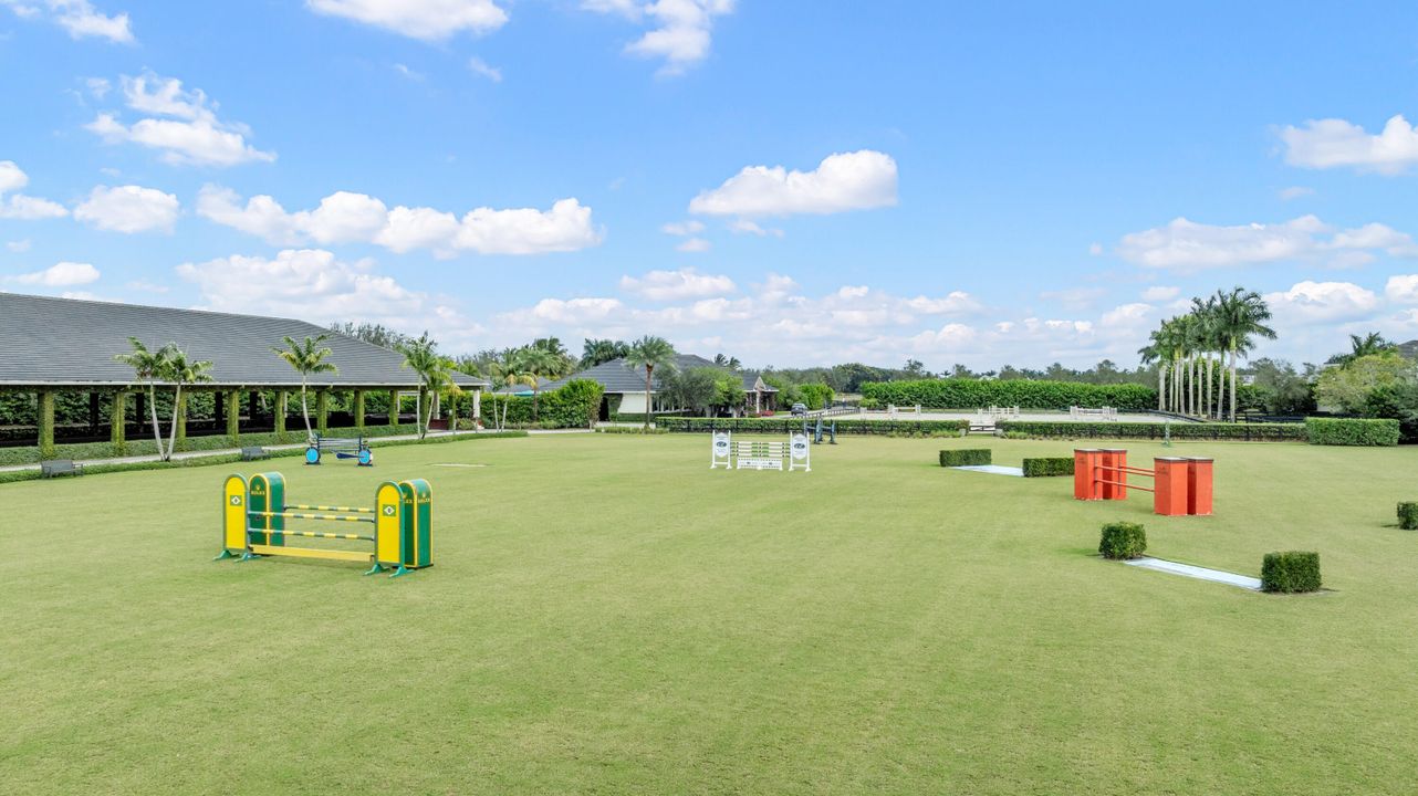 На продажу: $10,975,000 (11 спален, 8 ванн, 5981 Квадратных фут)