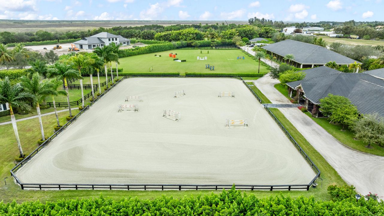 На продажу: $10,975,000 (11 спален, 8 ванн, 5981 Квадратных фут)