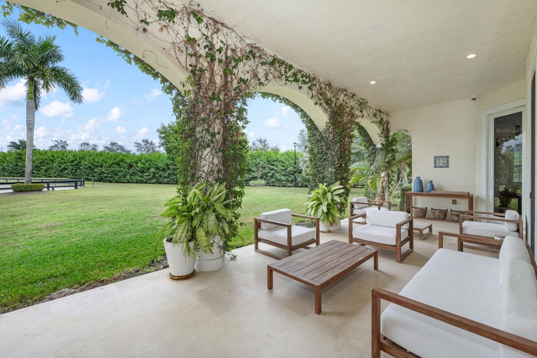 На продажу: $10,975,000 (11 спален, 8 ванн, 5981 Квадратных фут)