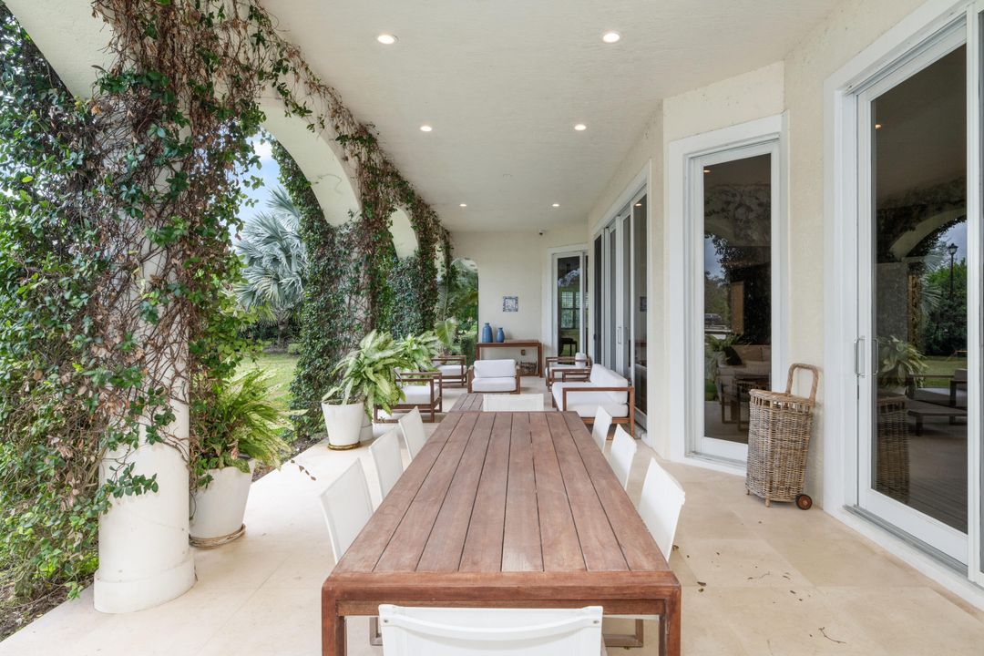 На продажу: $10,975,000 (11 спален, 8 ванн, 5981 Квадратных фут)