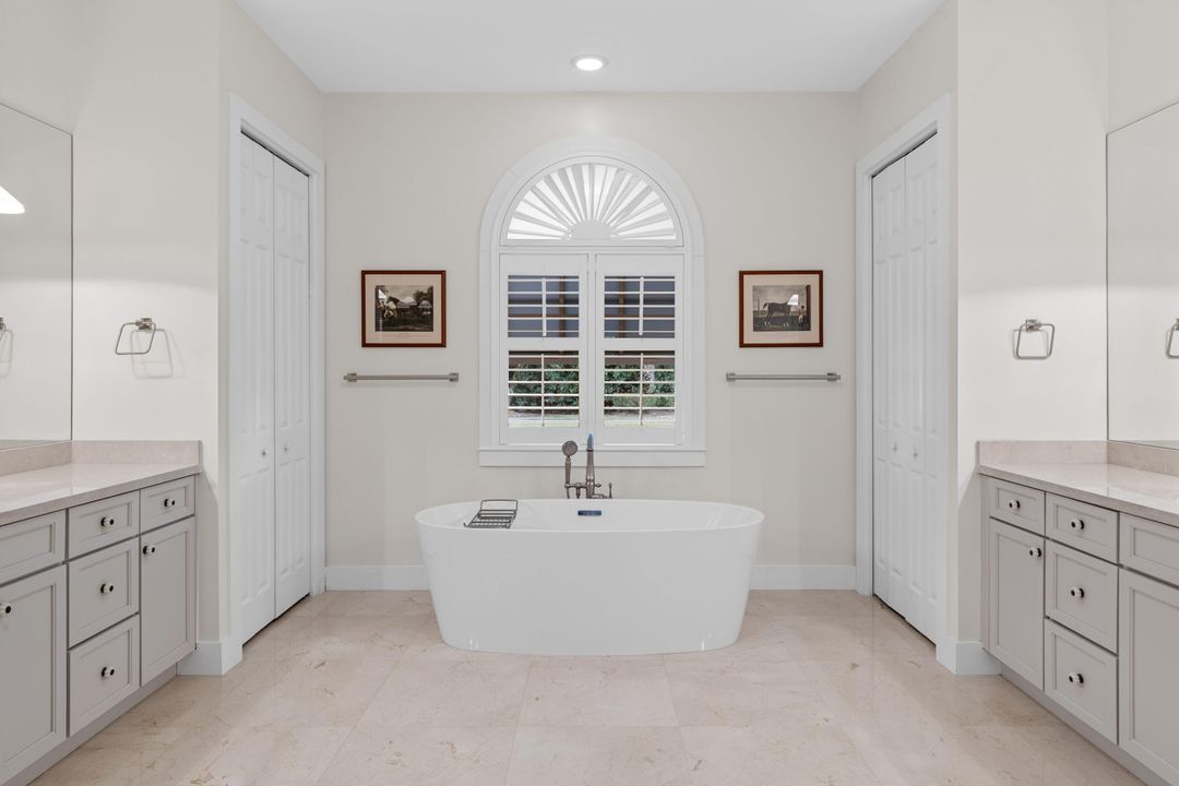 На продажу: $10,975,000 (11 спален, 8 ванн, 5981 Квадратных фут)