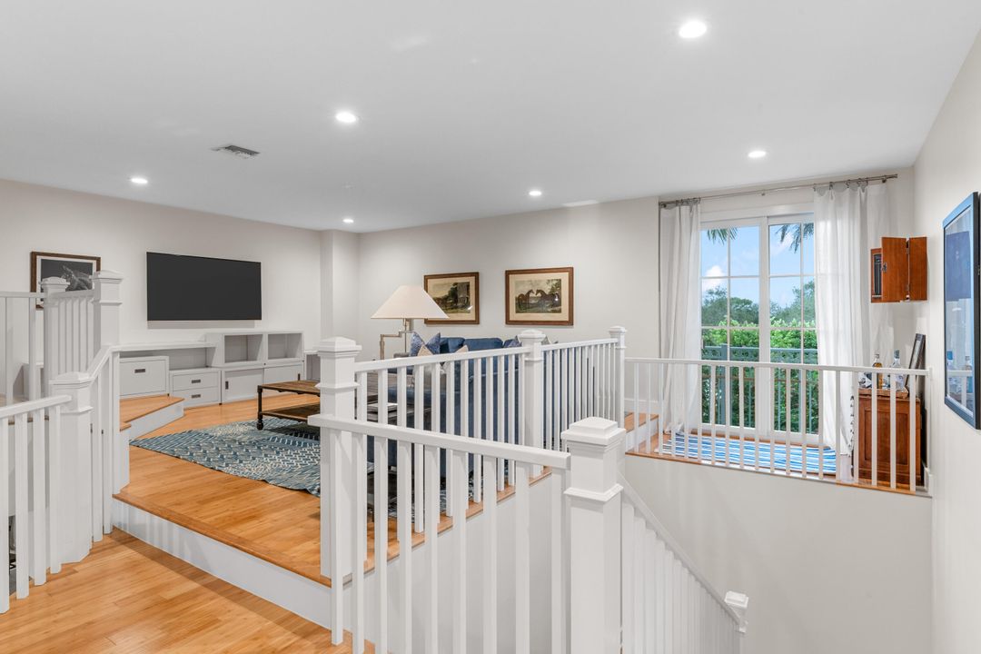 На продажу: $10,975,000 (11 спален, 8 ванн, 5981 Квадратных фут)