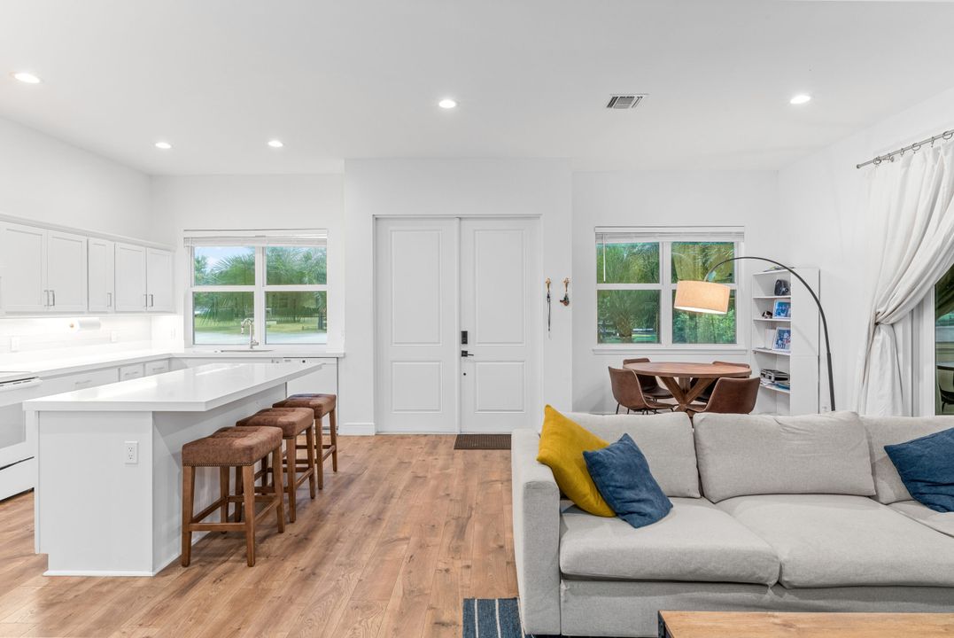 На продажу: $10,975,000 (11 спален, 8 ванн, 5981 Квадратных фут)