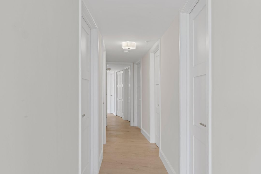 For Sale: $2,255,000 (3 beds, 2 baths, 2119 Square Feet)