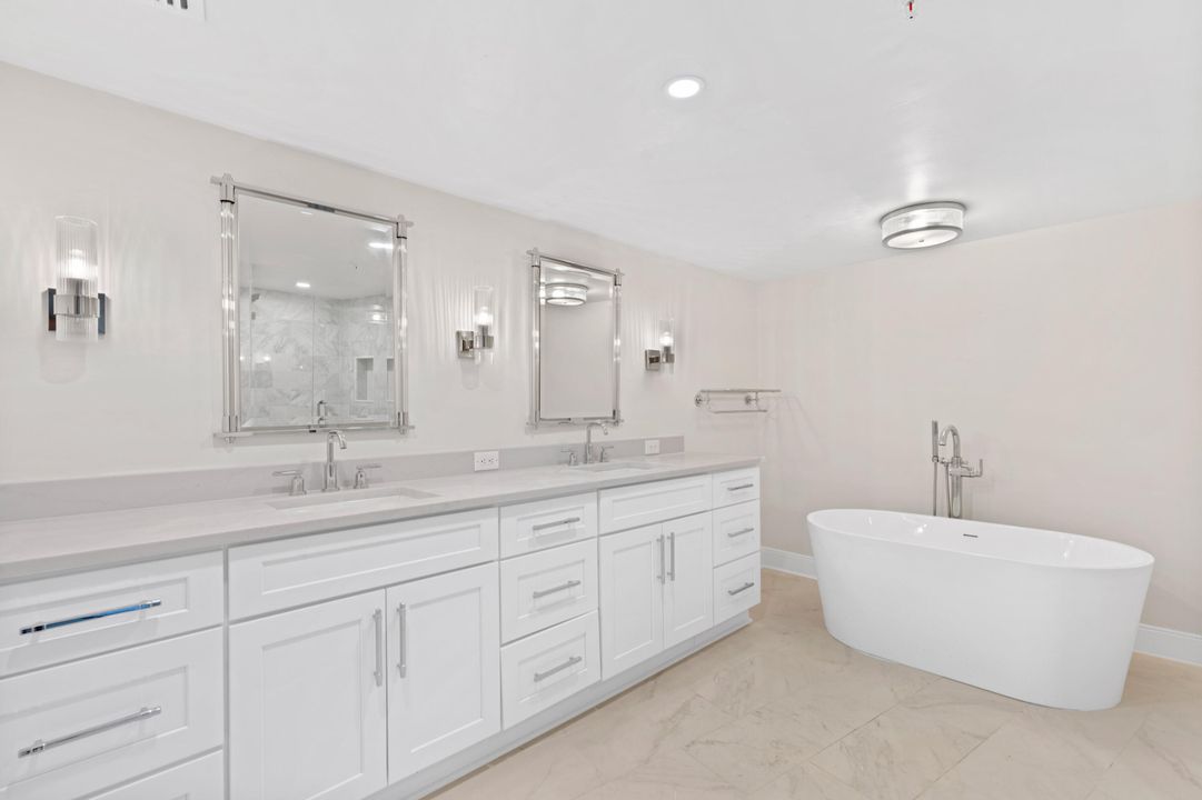 For Sale: $2,255,000 (3 beds, 2 baths, 2119 Square Feet)