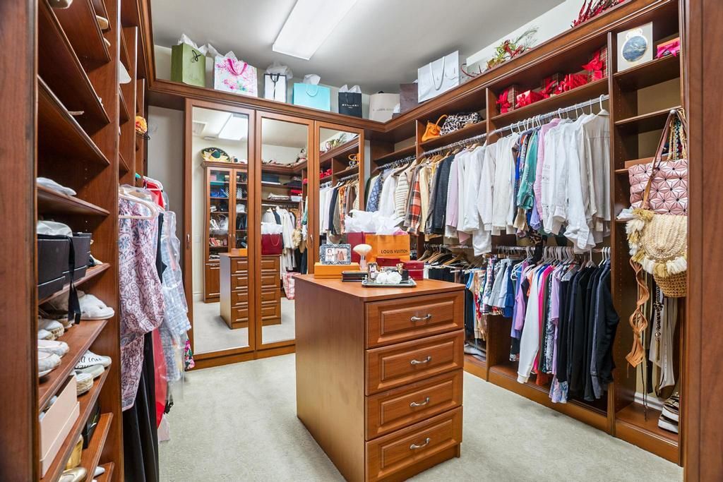 На продажу: $3,645,000 (6 спален, 6 ванн, 6496 Квадратных фут)