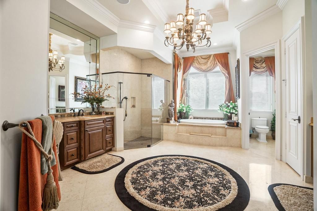 На продажу: $3,645,000 (6 спален, 6 ванн, 6496 Квадратных фут)